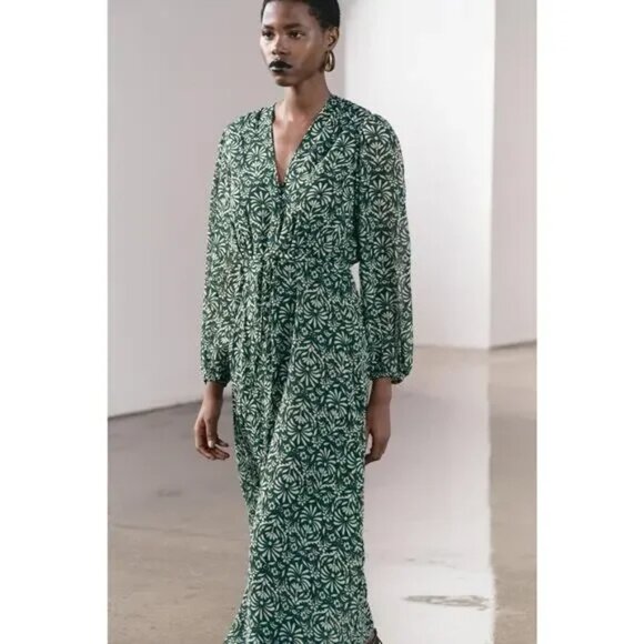 Zara ZW Collection Printed Floral Midi Dress | Green White | Size XS x-small - Picture 9 of 10